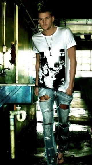 Rhys Uhlich Actor Resume on Actor Hub